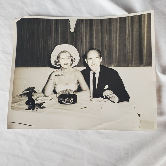Eden Roc Club 8x10 Photo B&W Vintage Hollywood Couple? - Picture 1 of 3